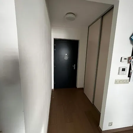 Sag Panorama Business 2 Free Parking * Bratislava